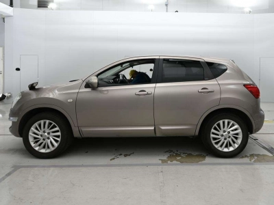NISSAN DUALIS