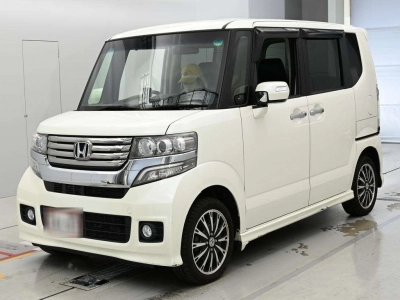 HONDA N BOX CUSTOM