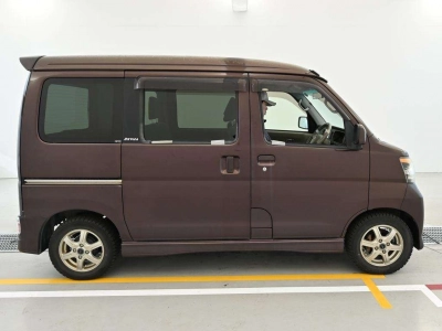 DAIHATSU ATRAI WAGON