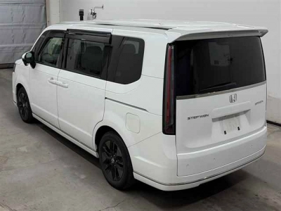 HONDA STEPWGN SPADA