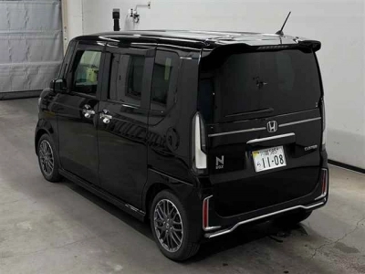 HONDA N BOX CUSTOM