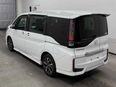 HONDA STEPWGN SPADA
