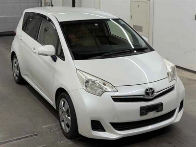 TOYOTA RACTIS