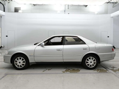TOYOTA CHASER
