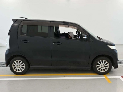 SUZUKI WAGON R STINGRAY