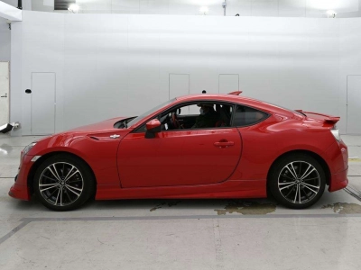 TOYOTA 86