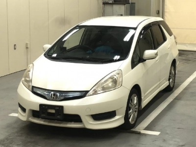 HONDA FIT SHUTTLE