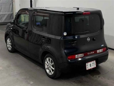 NISSAN CUBE