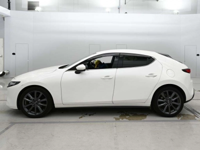 MAZDA MAZDA3 FASTBACK