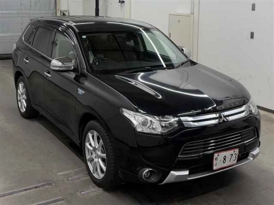 MITSUBISHI OUTLANDER PHEV