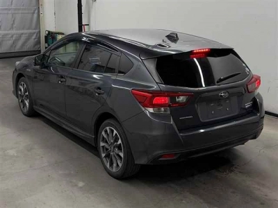 SUBARU IMPREZA SPORT HYBRID