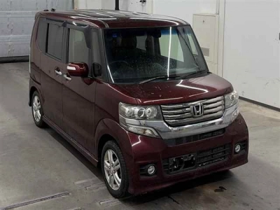 HONDA N BOX CUSTOM