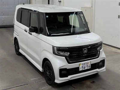 HONDA N BOX CUSTOM