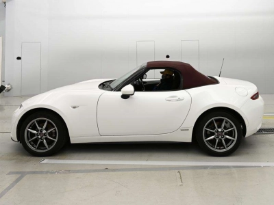 MAZDA ROADSTER