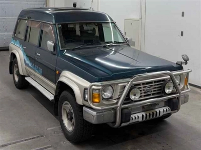 NISSAN SAFARI