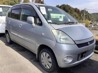 SUZUKI MRWAGON