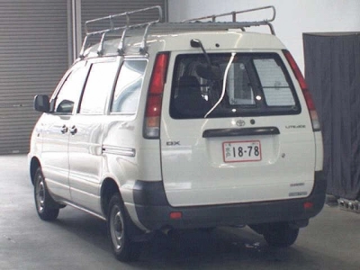 TOYOTA LITE ACE VAN
