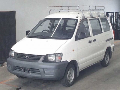 TOYOTA LITE ACE VAN