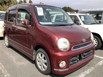 DAIHATSU MOVE LATTE