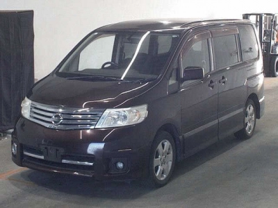 NISSAN SERENA