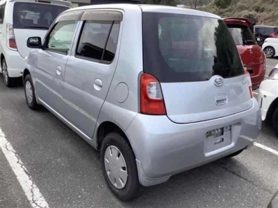 DAIHATSU ESSE
