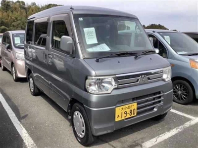 MITSUBISHI MINICAB