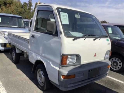 MITSUBISHI MINICAB TRUCK