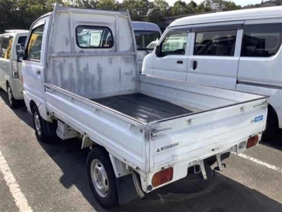 MITSUBISHI MINICAB TRUCK