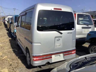 DAIHATSU ATRAI WAGON