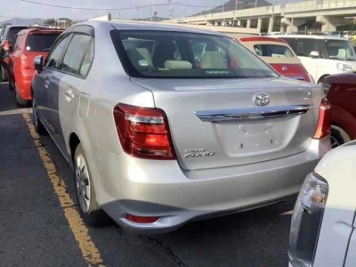 TOYOTA COROLLA AXIO