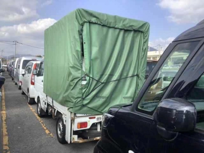 NISSAN CLIPPER TRUCK