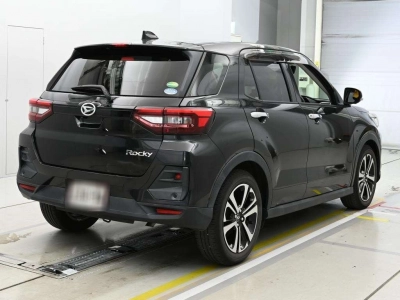 DAIHATSU ROCKY