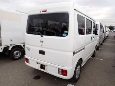NISSAN NV100 CLIPPER