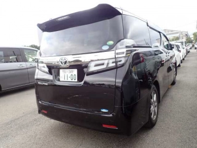 TOYOTA VELLFIRE