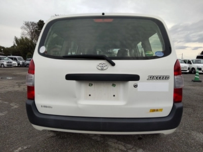 TOYOTA SUCCEED WAGON