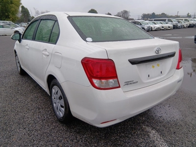 TOYOTA COROLLA AXIO