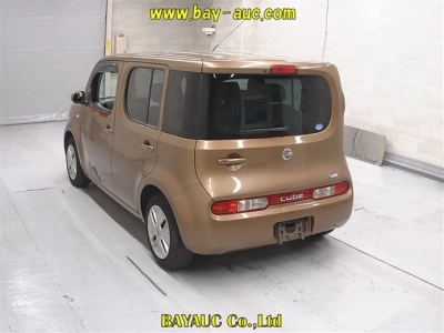 NISSAN CUBE