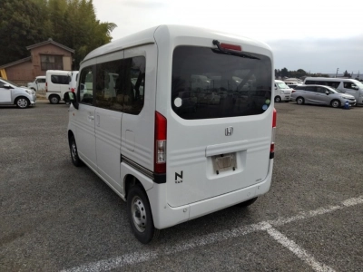 HONDA N-VAN