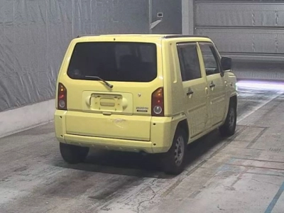 DAIHATSU NAKED