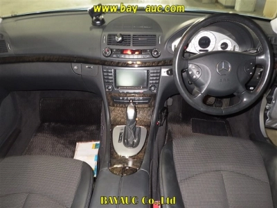 MERCEDES BENZ E CLASS