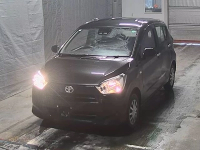 TOYOTA PIXIS EPOCH