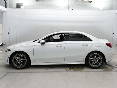 MERCEDES BENZ A CLASS