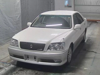 TOYOTA CROWN ATHLETE