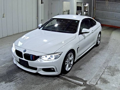 BMW 4 SERIES