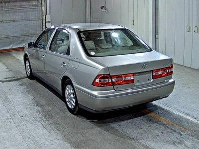 TOYOTA VISTA