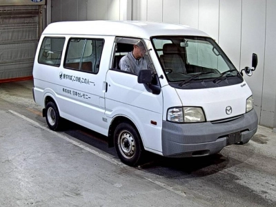 MAZDA BONGO VAN