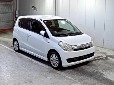 DAIHATSU MIRA CUSTOM