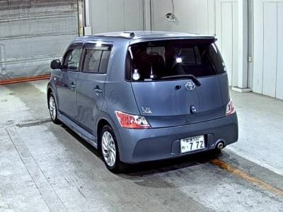 TOYOTA BB