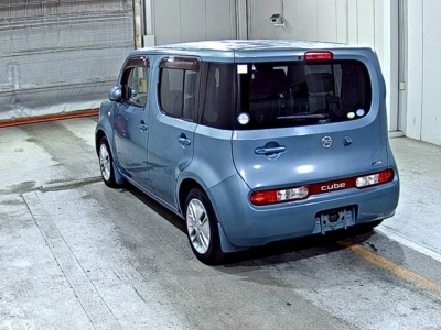 NISSAN CUBE