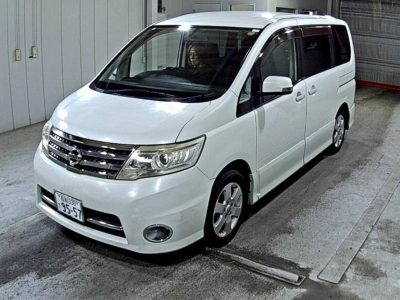 NISSAN SERENA